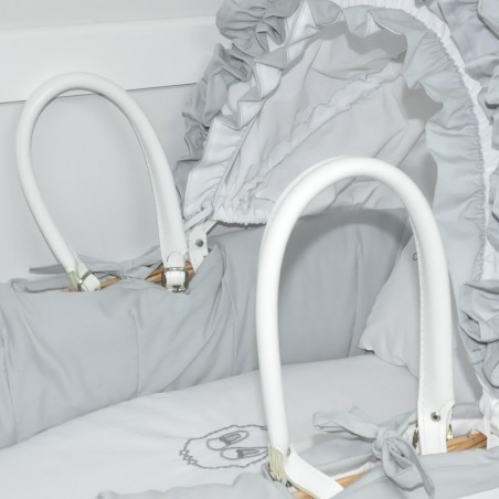 Weißer Griff für Babywiege