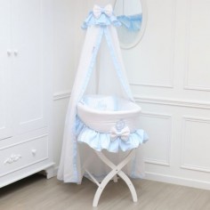 Moisés con cielo medallón personalizable