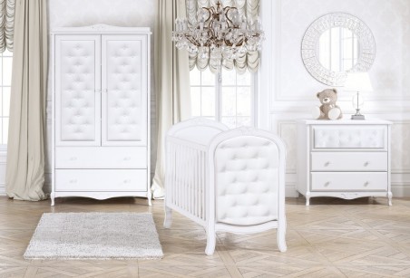 Komplettes rosa gepolstertes Royale-Schlafzimmer