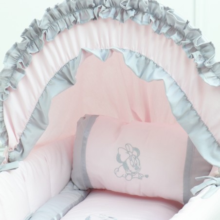 Berço de menina rosa e cinza