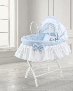 Stubenwagen mit Sockel –...