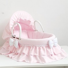 Berço com saia dupla -...