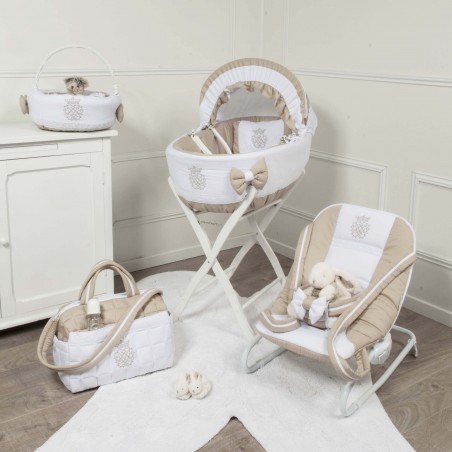 Conjunto espreguiçadeira, cesto acolchoado, bolsa maternidade, berço e seu suporte - Coleção Arabesque