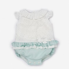 Weißes und wassergrünes Culotte-Kleid